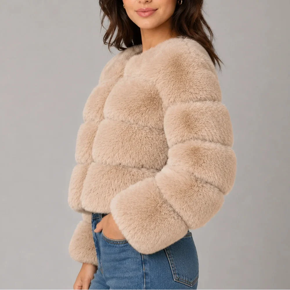 Women's Cropped Faux Fur Round Neck Jacket